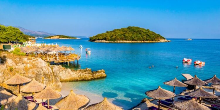 Parashikimi i motit në Shqipëri, temperatura deri në 42 gradë Celsius