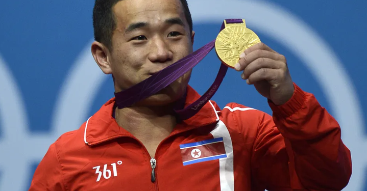 Fituan medalje në Paris, diktatori do të shpërblejë atletët e Koresë së Veriut me frigoriferë