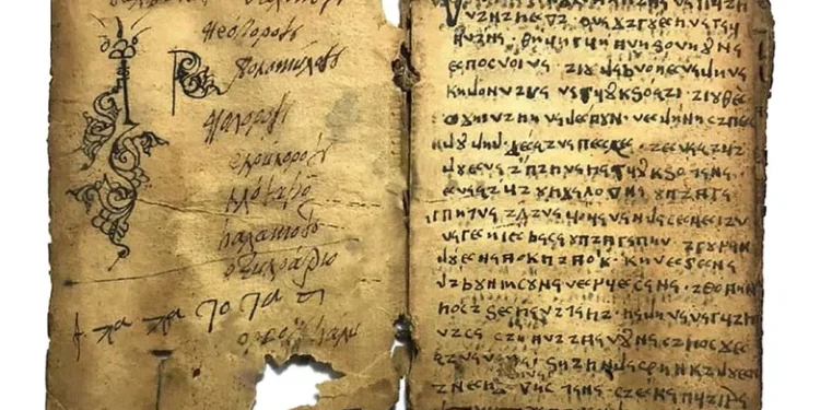 Tri alfabetet më të hershme origjinale të shqipes