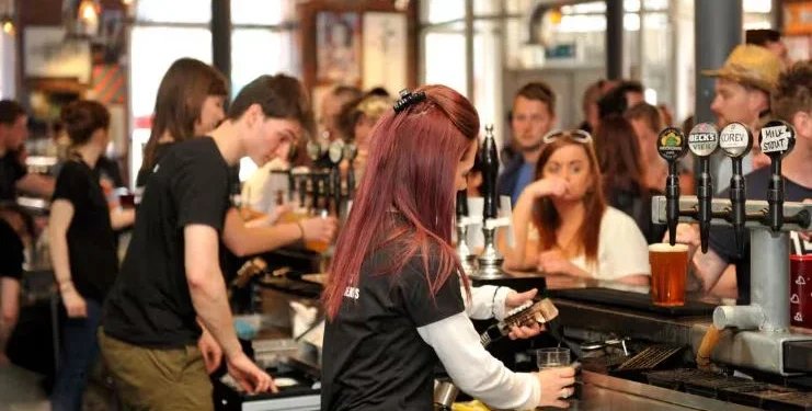 Propozimi për punën dhe studimin e të rinjve, Ministrat e Mbretërisë së Bashkuar përjashtojnë mundësinë e bashkimit me BE-në!