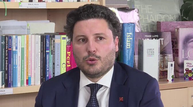 “Kurti-Vuçiç të marrin vendime të vështira”, Abazoviç: Ja si Serbia mund ta njihte Kosovën. Kam marrëdhënie perfekte me Ramën