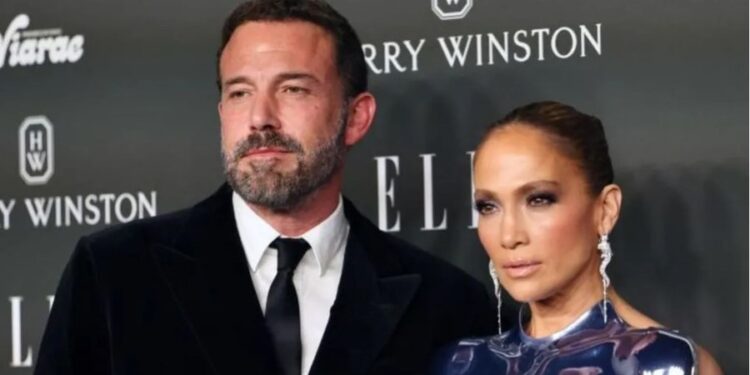 Jennifer Lopez “dorëzon letrat”, për t’u divorcuar nga Ben Affleck