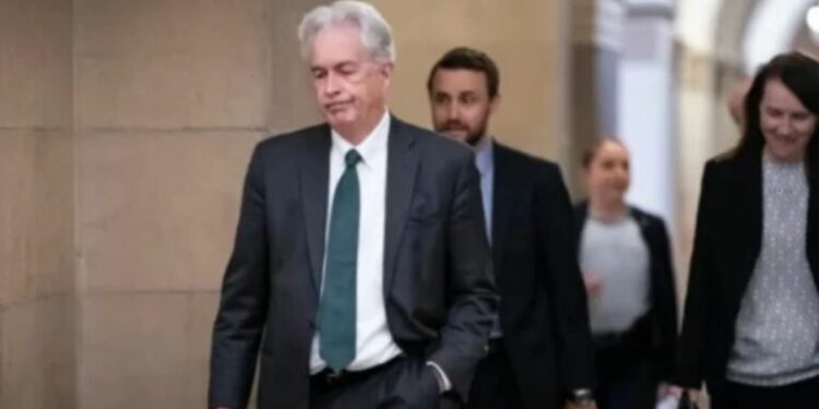 BBC zbardh prapaskenat pas vizitës së shefit të CIA-s në Beograd, ja çfarë u diskutua në takimet me zyrtarët e lartë