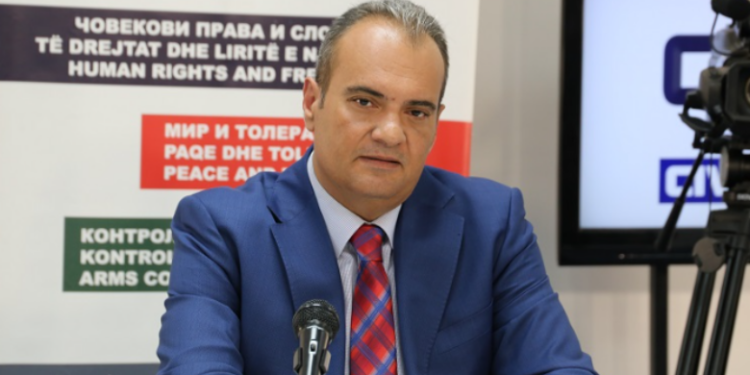 Veliçkovski: Paramendoni në vend të Vjosa Osmanit, në Aeroport të Shkupit të ishte Vuçiqi, a do të guxonin ta preknin?