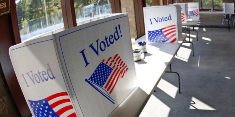 SHBA/ Republikanët kthejnë në çështje të rëndësishme votimin e personave që nuk kanë shtetësi