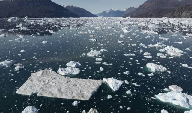 Një mega-tsunami 198 metra e lartë tronditi planetin për 9 ditë