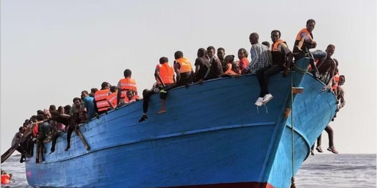 Dy tragjedi të tjera në Mesdhe, mbyten dy varka me emigrantë