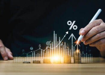 Kthimet nga investimet, pronat zbresin nga “froni”