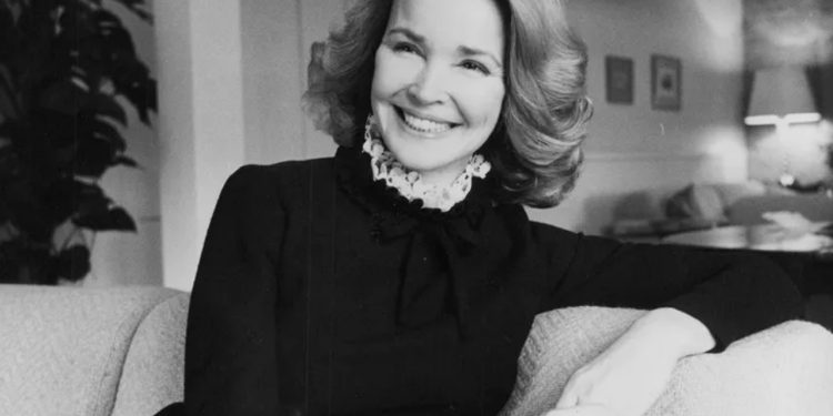 E TRISHTË! Ndërron jetë aktorja e njohur