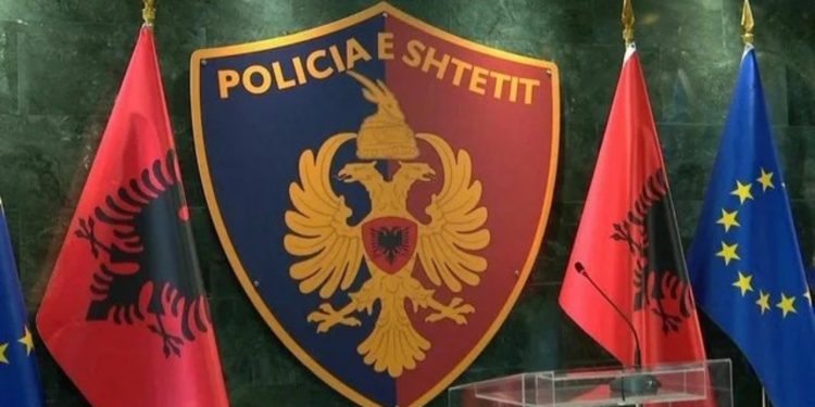 Salianji ndan foton e vjetër: Fillimi i fundit të shtetit ligjor!