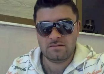 Vite më parë plagosi të vëllain, kush është 40-vjeçari që u gjet i pajetë sot në Durrës?