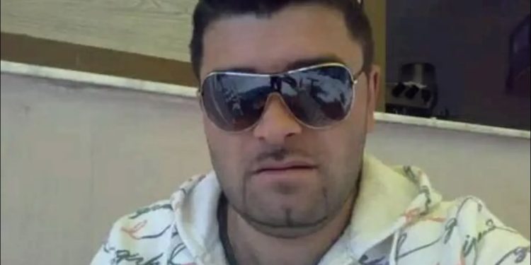 Vite më parë plagosi të vëllain, kush është 40-vjeçari që u gjet i pajetë sot në Durrës?