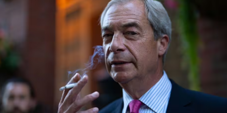 Nigel Farage pyet “A jemi bërë të butë?” ndërsa ai i dërgon një paralajmërim të tmerrshëm BE-së