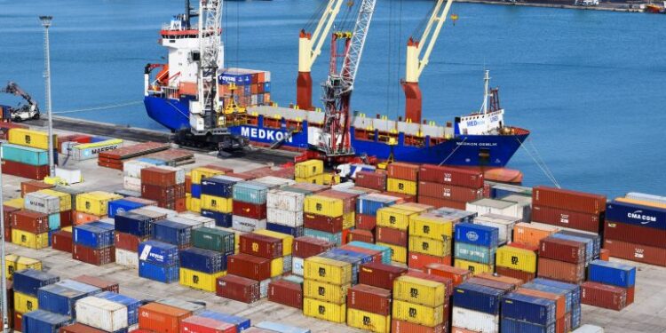 Kompania gjermane shet koncesionin e kalatës lindore në portin e Durrësit