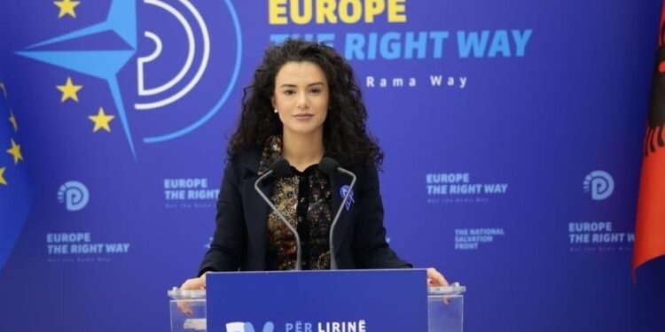 VIDEO/ Jola Hysaj: Në PD gratë nuk përdoren për fasadë, 12 drejtuesit e PD në qarqe do të përballen me bandat e PS