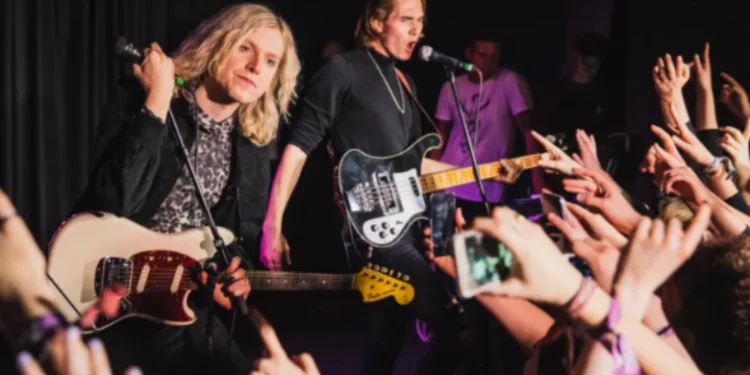 Grupi britanik njofton turneun e lamtumirës, teksa ndahen pas 13 vitesh së bashku