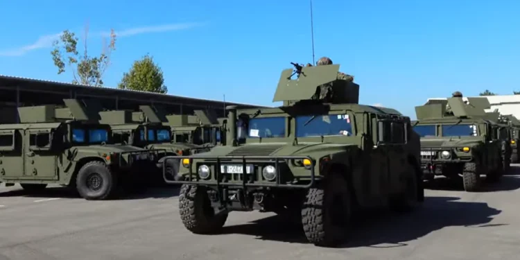 “Blindohet” ushtria shqiptare, Forcat e Armatosura pajisen me autoblinda amerikane