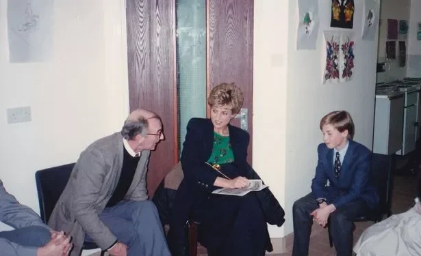 Foto të papublikuara më herët të Priceshës Diana