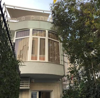 Alarm për bombë pranë ambasadës së Ukrainës në Tiranë