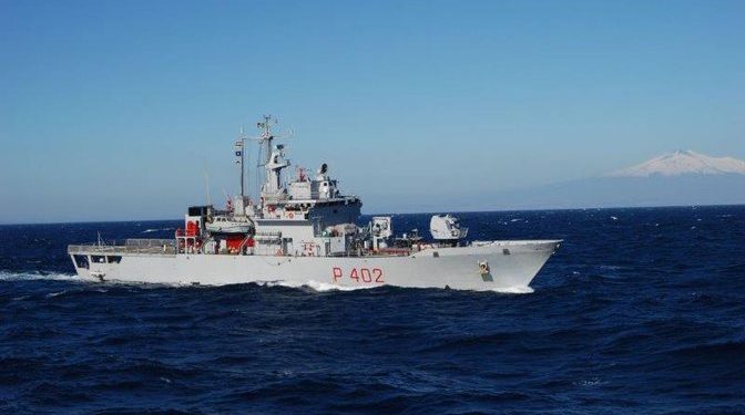 Mediat italiane: Niset anija e parë me emigrantë drejt Shqipërisë