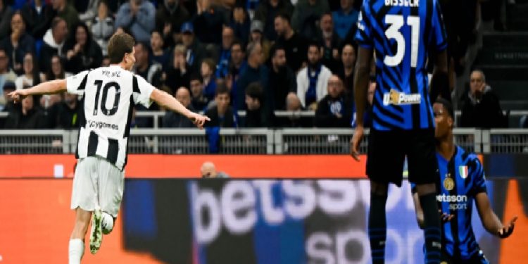 Çmenduri në Milano, Inter-Juventus barazuan në një ndeshje me 8 gola