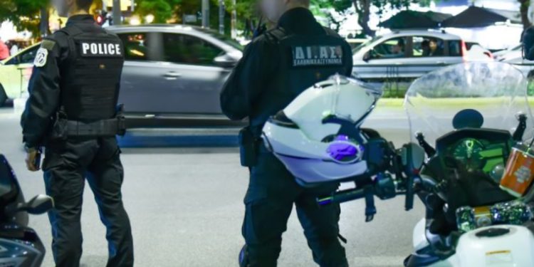 Arrestohet shqiptarja në Greqi! Dyshohet se vrau 84-vjeçaren për “trastën me para”