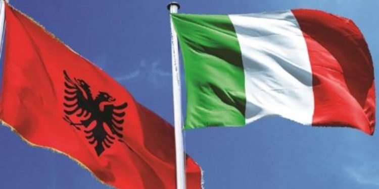 Njohja e pensioneve, Italia akordon 12 milionë euro fonde për shqiptarët! Ja kush përfiton
