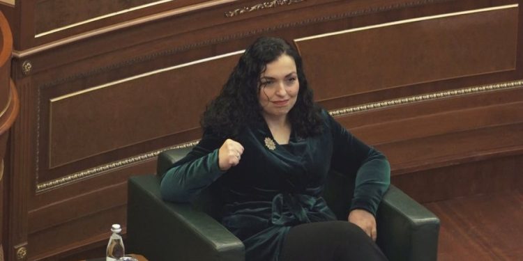 “Dueli i karrierës politike”, fjalimi në kuvend ndau rrugët mes Kurtit dhe Osmanit