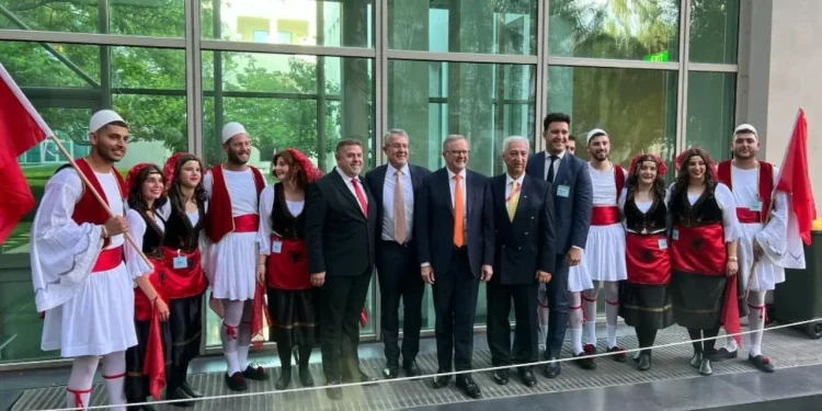 VIDEO/ Kryeministri i Australisë e pranon me krenari: Kam rrënjë arbëreshe, jam me gjak shqiptar