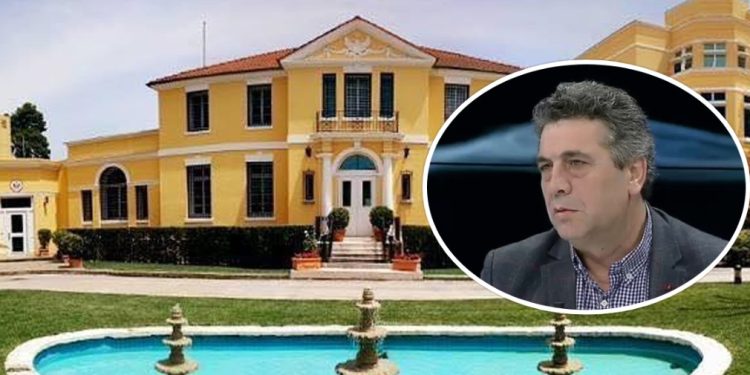 Imponimi i ‘29 Nëntorit’/ Studiuesi Tufa: Kush janë “enveristët” pjesë e stafit të Ambasadës së SHBA