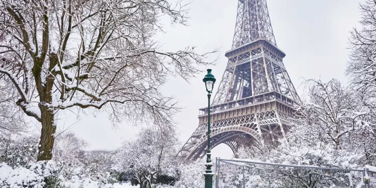 Dimri po vjen për euron/ Ekspertët presin që monedha europiane të barazohet me dollarin
