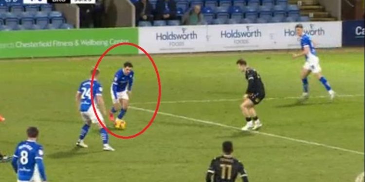 VIDEO/ Sulmuesi i Kombëtares mahnit në Angli, gol ‘alla Del Piero’