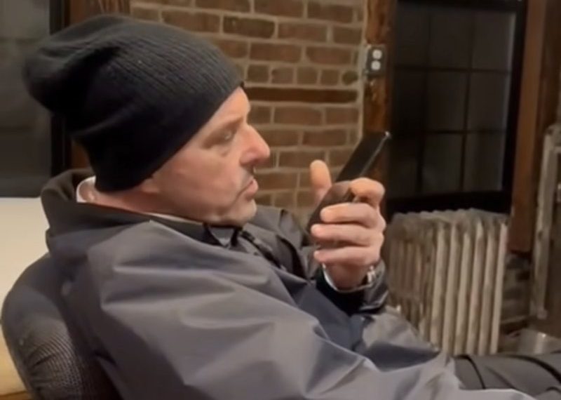 Herion Mustafaraj publikon bisedën telefonike me Parashqevi Simakun: Dolën disa llafe të padëshiruara