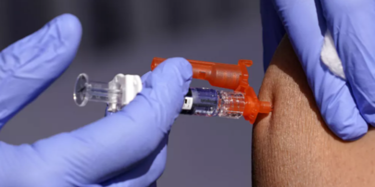 Rritje dramatike e rasteve me grip në Evropë, shënohen viktimat e para