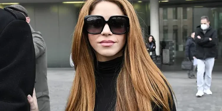 Shakira në gjendje jo të mirë shëndetësore! Këngëtarja anulon koncertin dhe shtrohet në spital