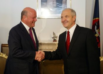 Frank G. Wisner II negocioi statusin, shuhet emisari amerikan i pavarësisë së Kosovës