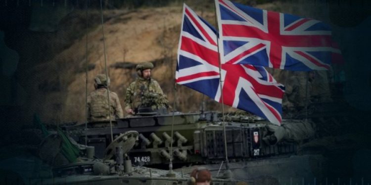 Kryeministri britanik Starmer mbërrin në Shtëpinë e Bardhë, pritet nga Donald Trump