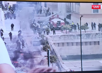 Dy vjetori i aksidentit të trenave, protesta të dhunshme në Greqi