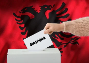 Zgjedhjet e 11 majit, mbi 160 mijë emigrantë janë regjistruar për të votuar, afati deri më 4 mars