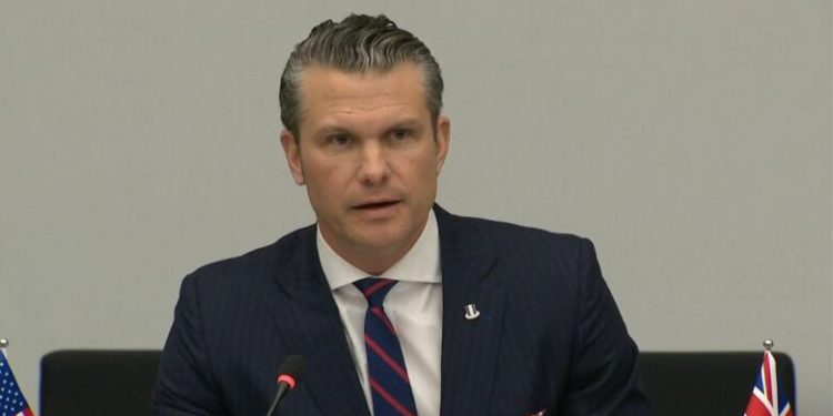 Sekretari amerikan i Mbrojtjes, Hegseth: Ukraina nuk mund të kthehet në kufijtë e vitit 2014