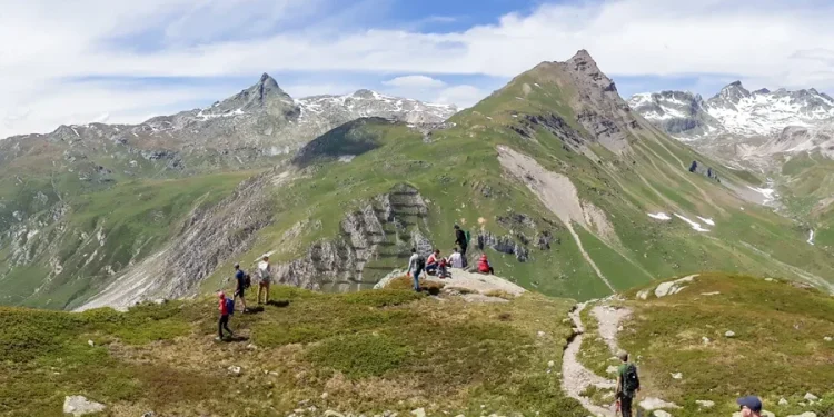 Poshtë maleve tona fshihet “një thesar”