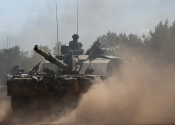 Shefat ushtarakë evropianë bisedojnë për një forcë paqeruajtëse në Ukrainë