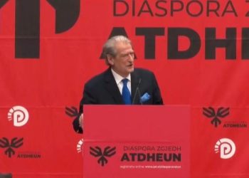 Berisha kërcënon nga Milano: Audit për 57 mld euro, do u kthehen shqiptarëve! Ballkani i Hapur në kosh, Soros do shpallet ‘non grata’