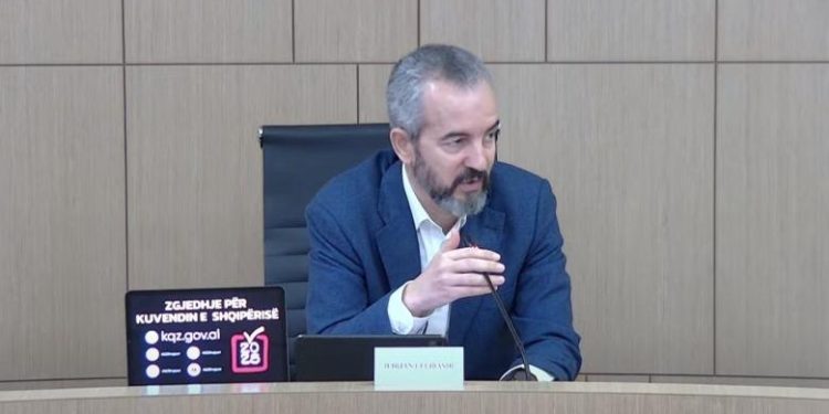 Kërkesa e PD për shtyrjen e afatit të regjistrimit të diasporës, PS del kundër! Celibashi: Deri më 9 mars, nuk shkojmë përtej kësaj date