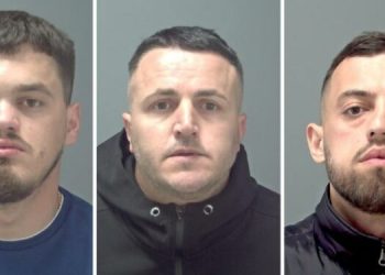 Burg për 3 shqiptarë në Britani/ Paratë e drοgës i kthenin në orë Rolex