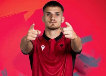 Afrimi i ri në kombëtare, Etnik Brruti debuton ndaj Anglisë, pritet viza angleze