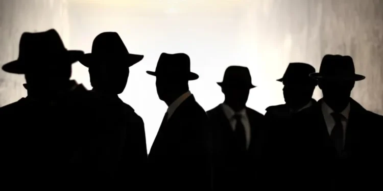 “Kërcënimi i fshehur i spiunazhit”, analiza e REL: Përpjekje për ta bërë Kosovën “jofunksionale”