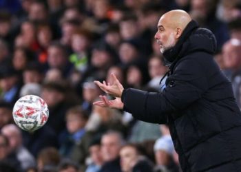 Pep Guardiola i bashkohet ankesës së çuditshme të Artetas: Topi nuk është i mirë