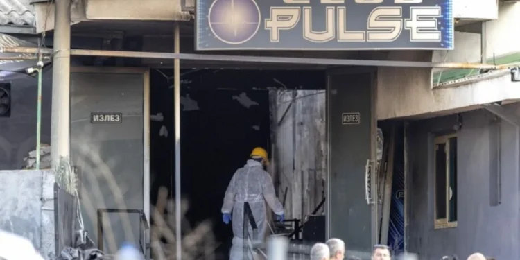 Tragjedia në Koçan/ Vijojnë kontrollet në disa zona, arrestohen gruaja dhe vajza e pronarit të klubit