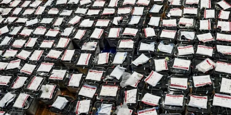 Nuk certifikohet rezultati i zgjedhjeve në Kosovë, KQZ vendos për rinumërimin e 50 kutive